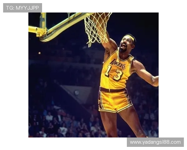 威尔特张伯伦传奇生涯全面解析从数据神迹到篮球历史的永恒丰碑