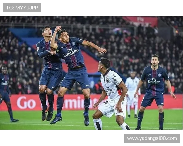 巴黎圣日耳曼对阵马赛：法甲焦点战全景解析与精彩看点展望