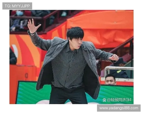 杭州篮球队状态引发热议球迷对球队表现的不同看法与期待