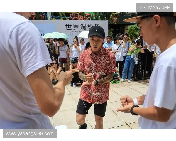 深圳滑板队实力揭秘：滑板巨献背后的故事与挑战