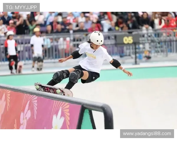 赛后分析:上海滑板队与深圳滑板队实力对比及比赛亮点回顾 赛后分析:上海滑板队与深圳滑板队实力对比及比赛亮点回顾