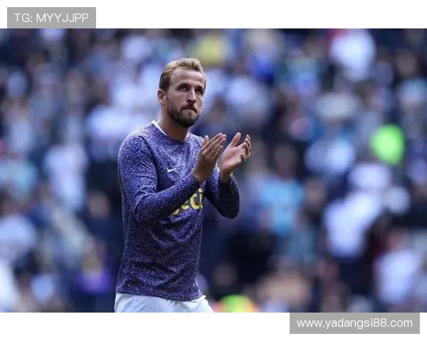 哈里·凯恩领衔英格兰锋线重塑经典锋霸形象，助力国家队冲击世界杯荣耀